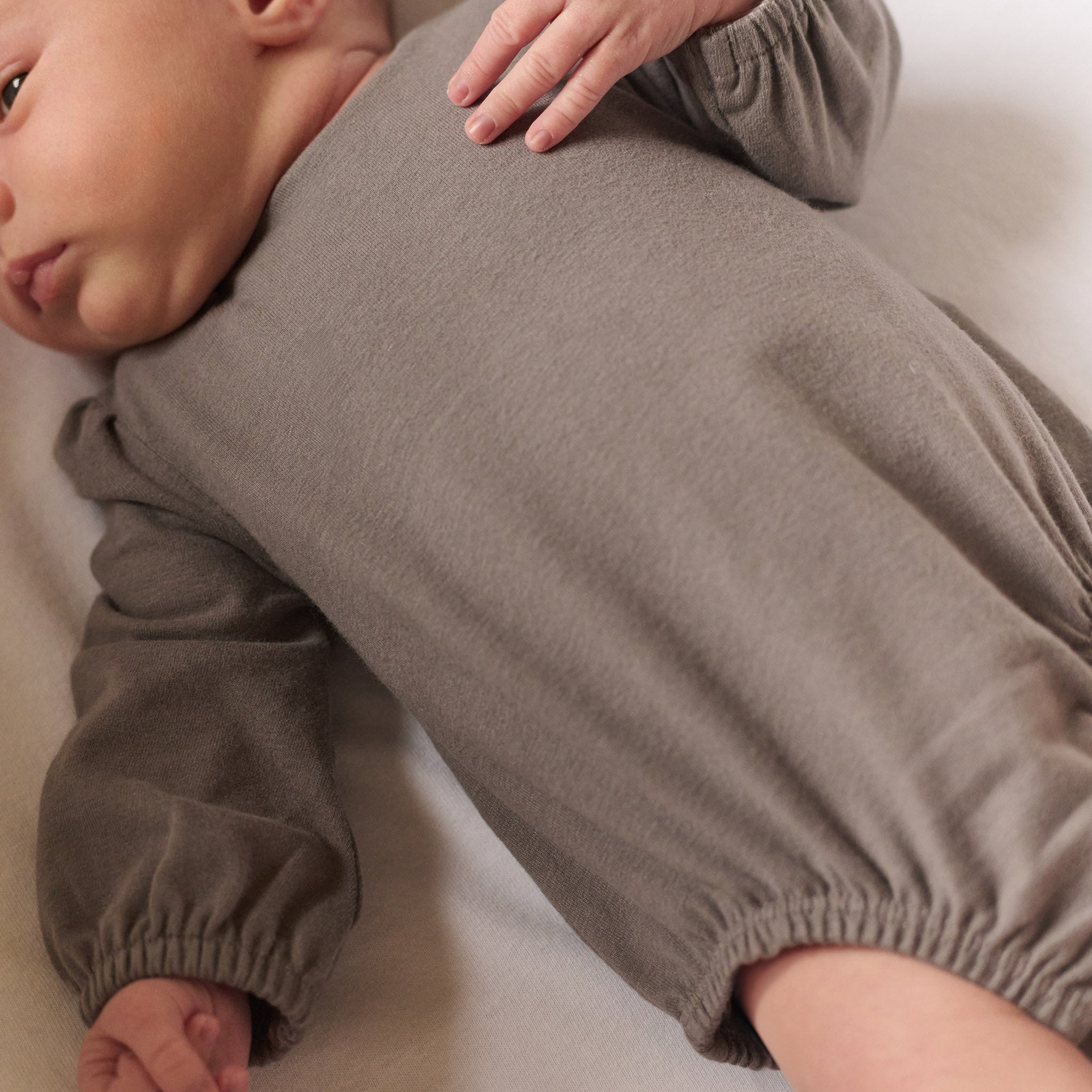 Pehr - Essentials Puff Sleeve One-Piece-Charcoal-Baby-4