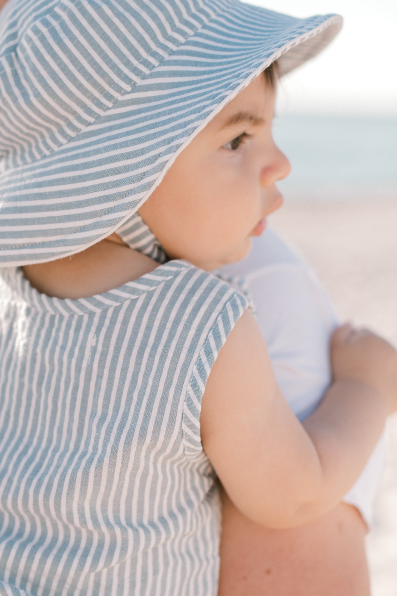 seersucker bucket hat marine blue