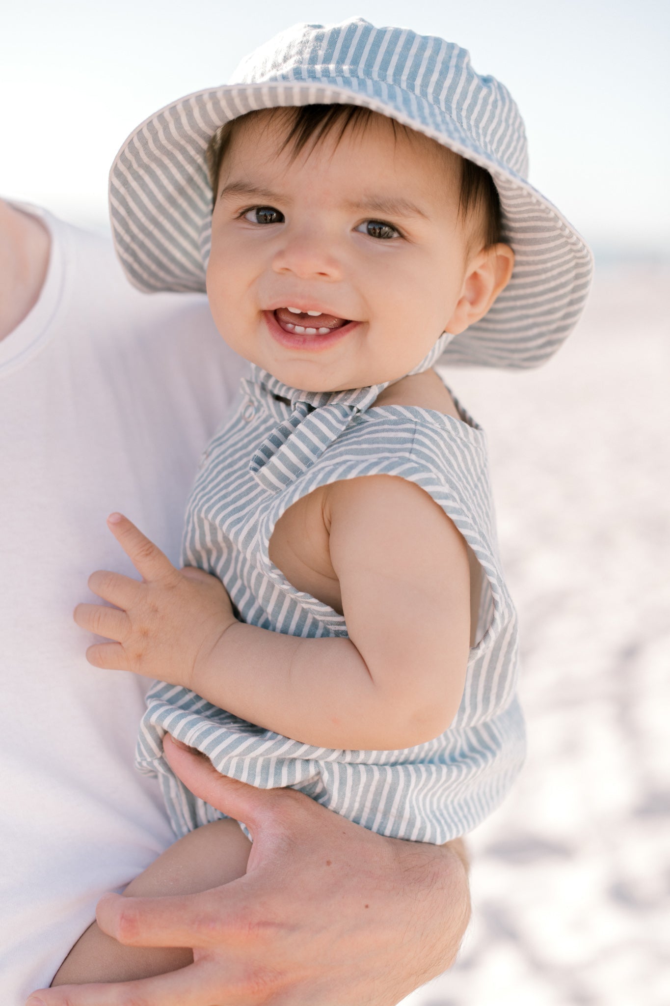 seersucker bucket hat marine blue