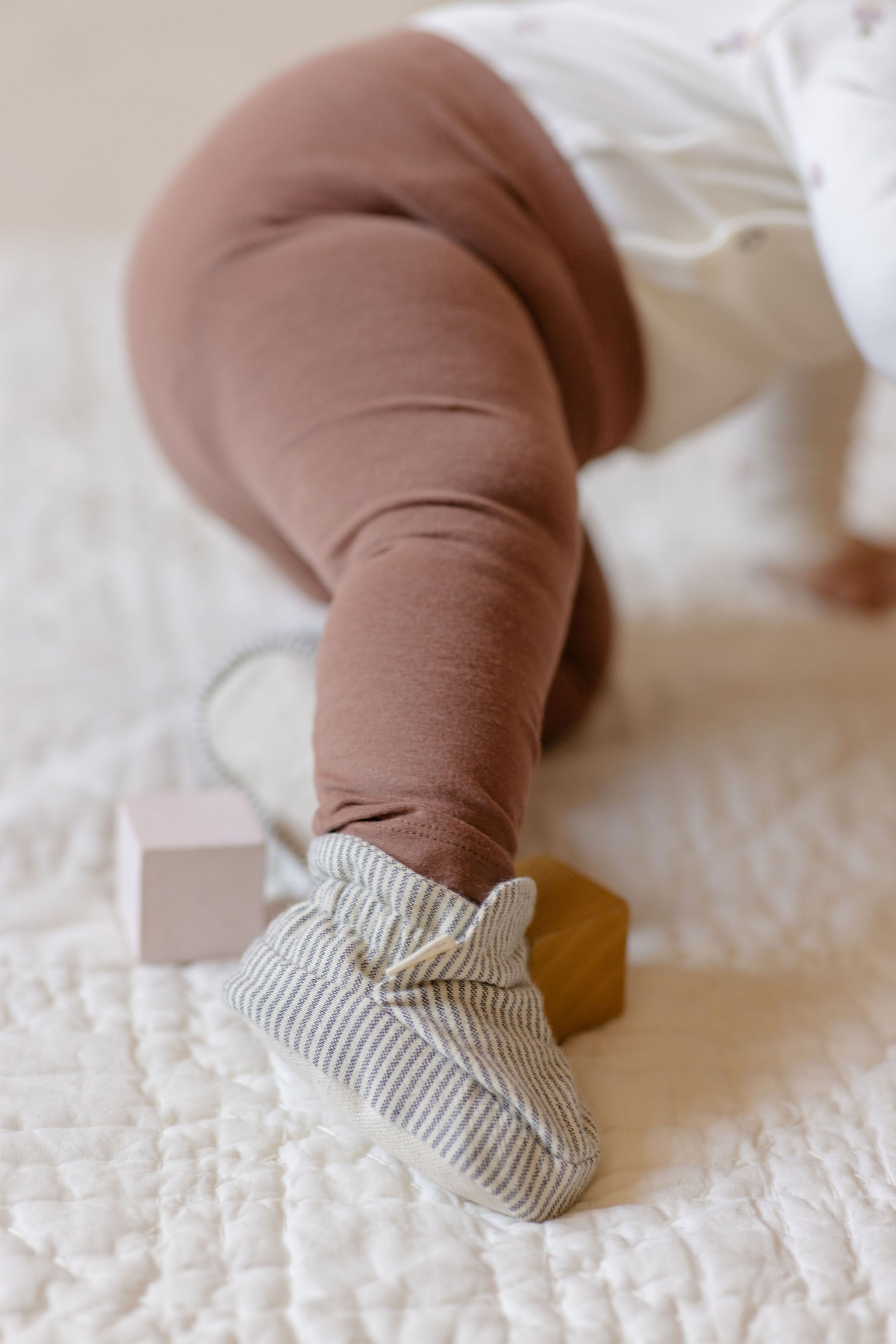 essentials legging soft clay