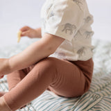 essentials legging soft clay