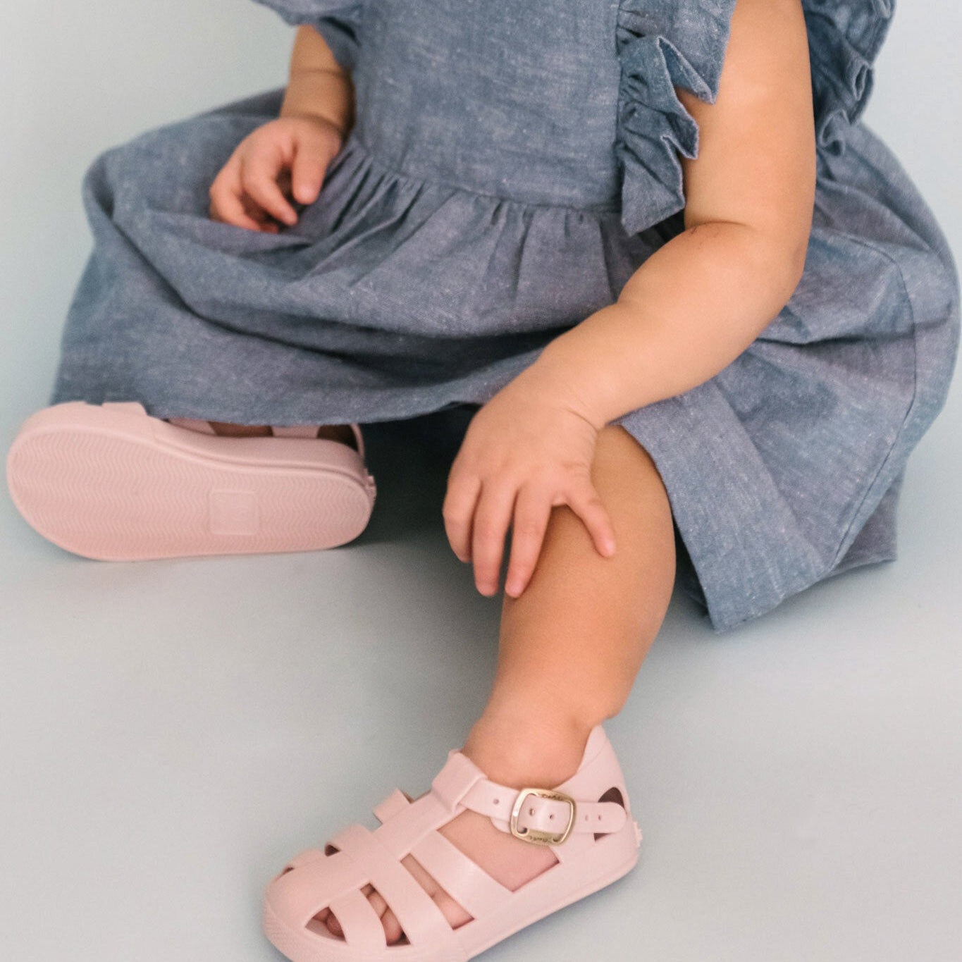 fisherman sandal powder pink