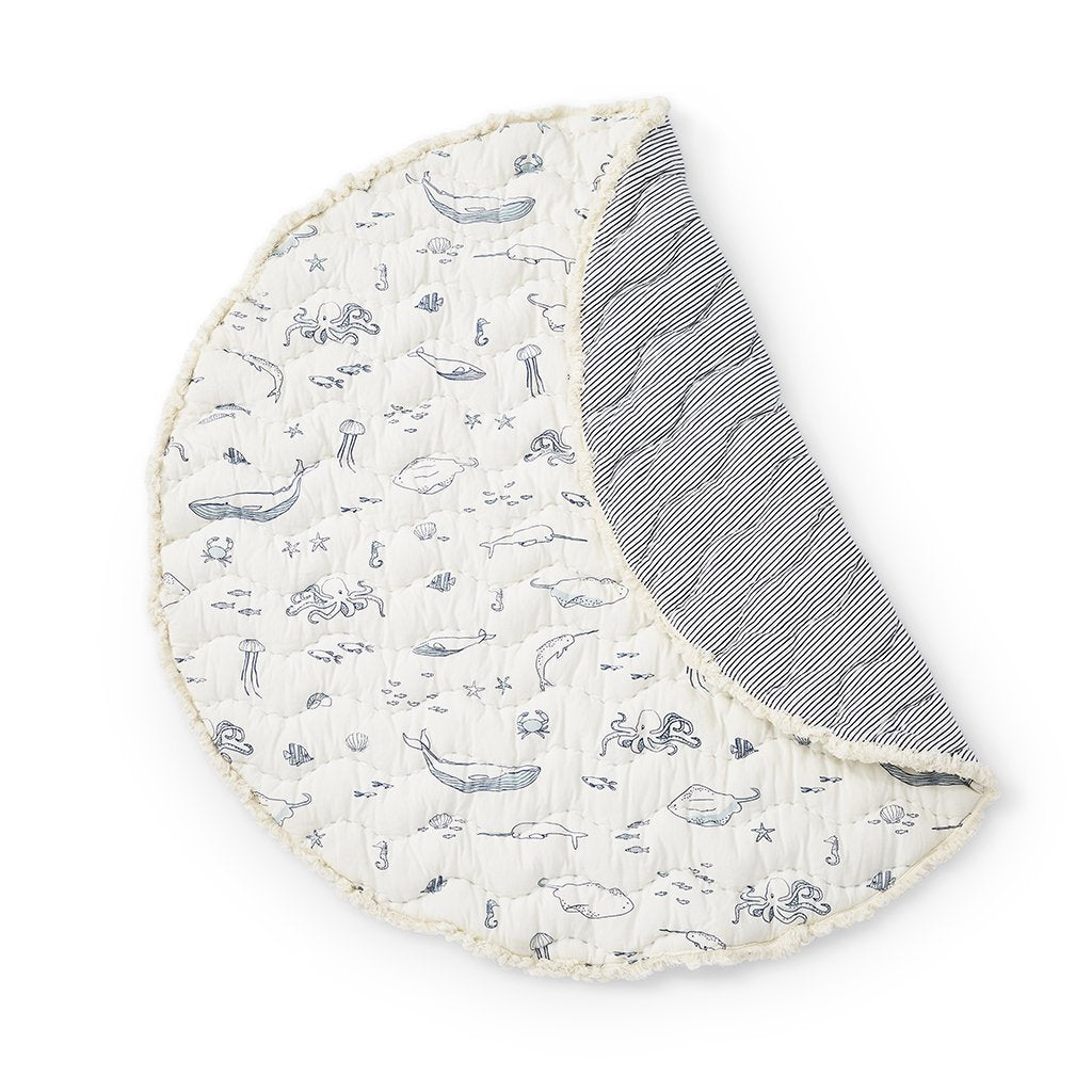 baby play mat life aquatic in blues pattern