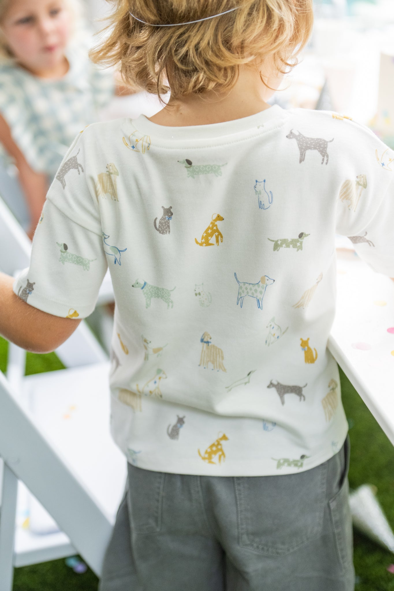 dropped shoulder short sleeve t shirt dog days tshirt