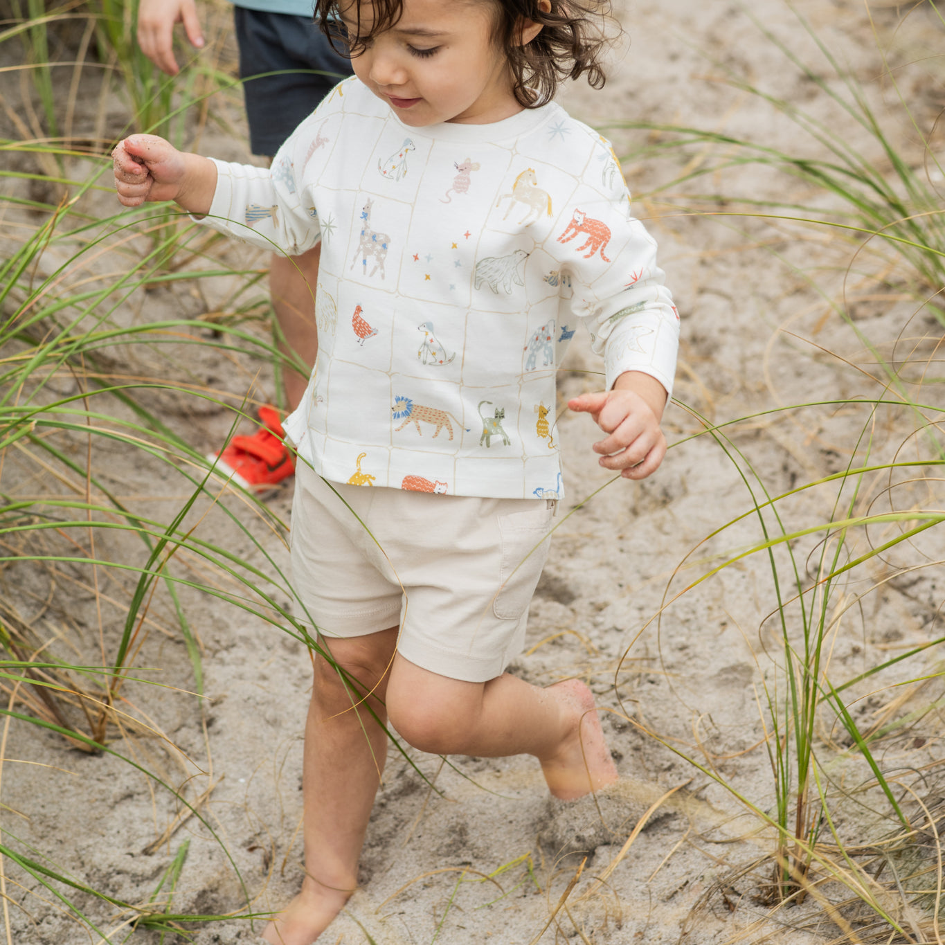kids dropped shoulder long sleeve top animal shuffle