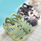 fisherman sandal grass