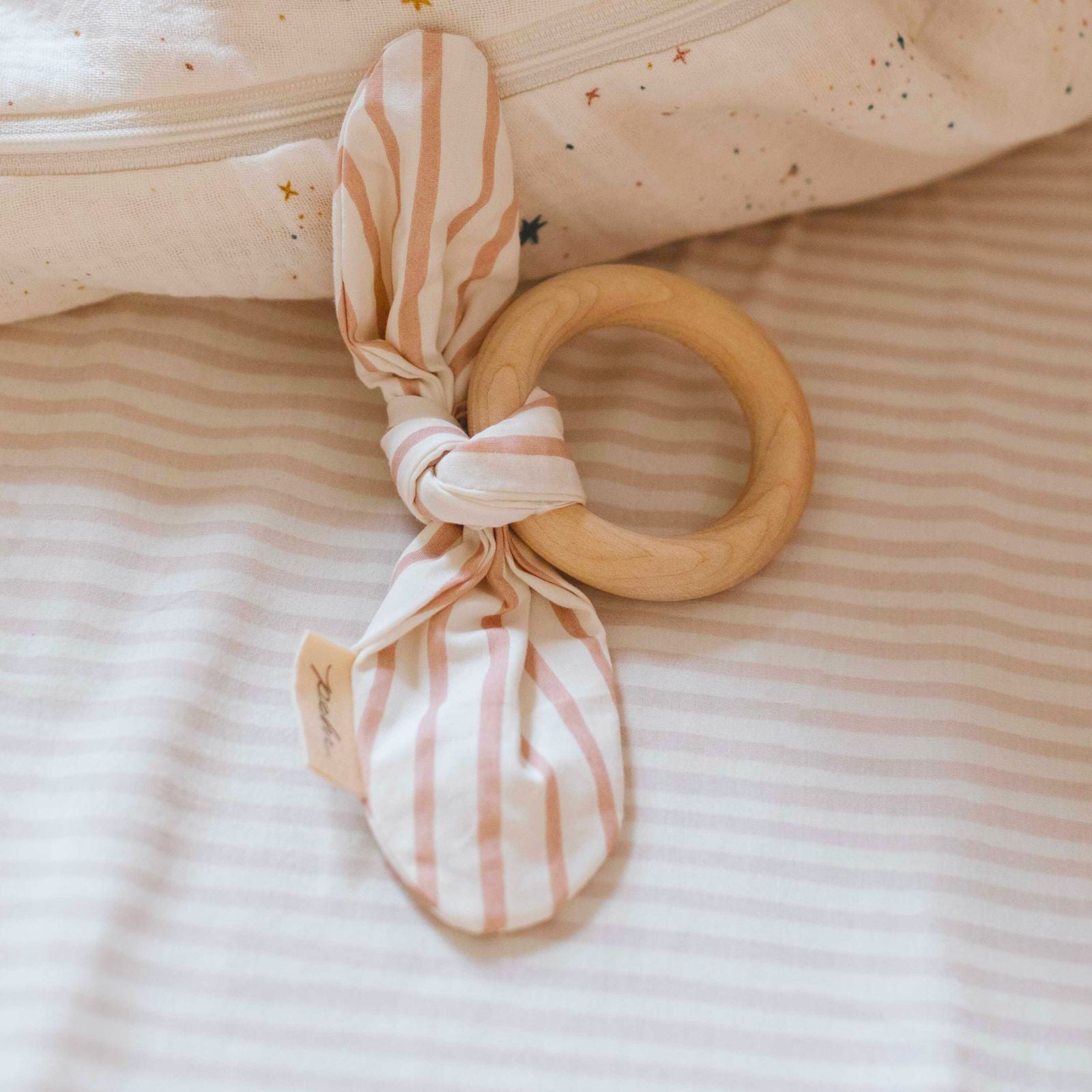 Rusrdm-Striped Crib Sheet-Stripes Away Petal-2